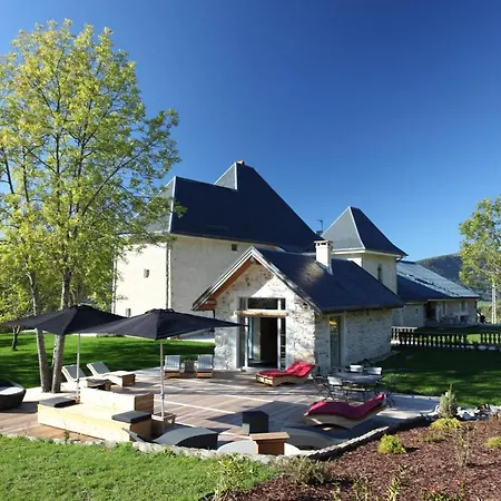 Holiday home Chateau Des Girards *